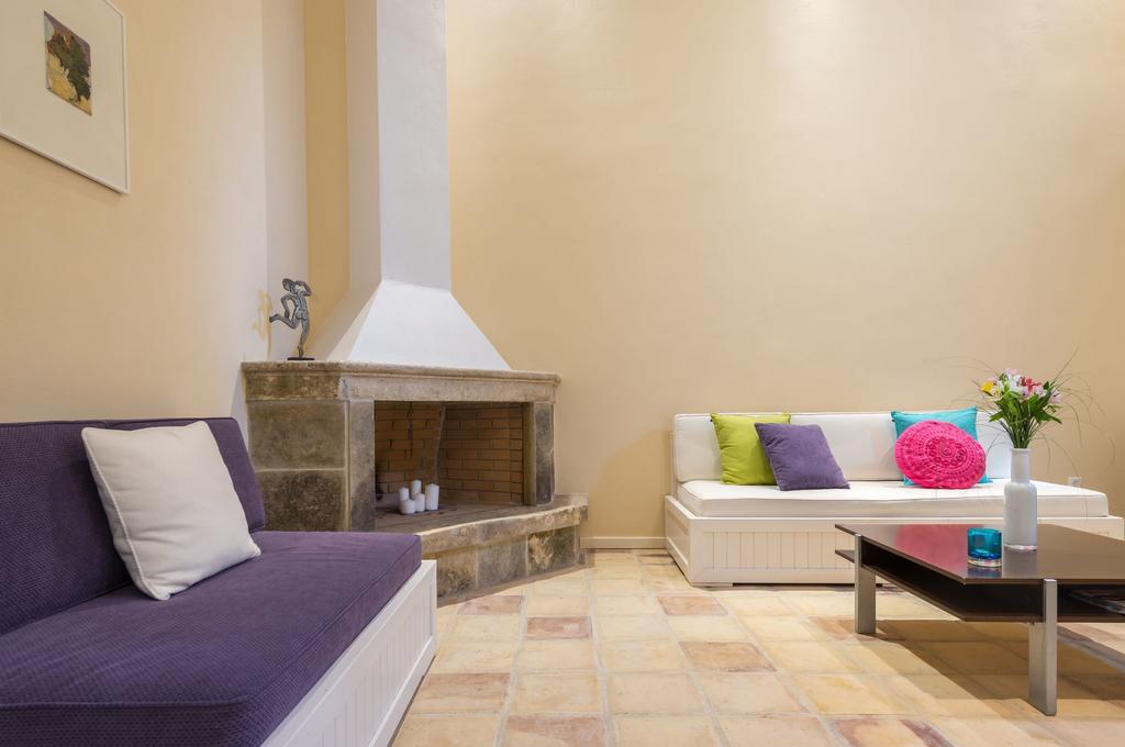 Villa Oliva, In A Serene Location & Private Pool, By Zantewize Akrotíri Kültér fotó
