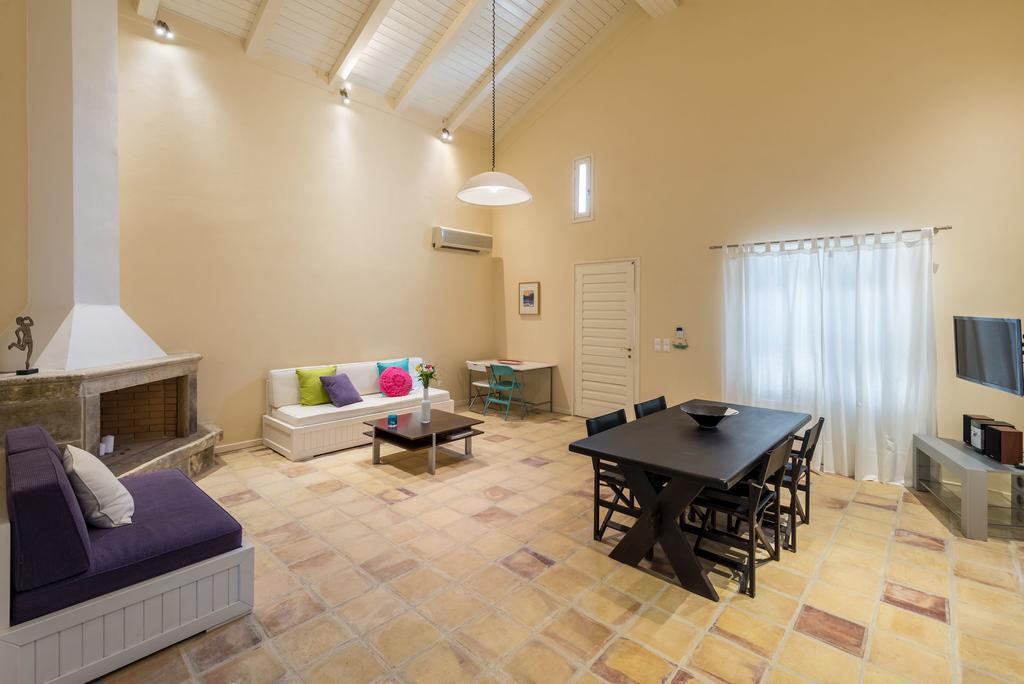 Villa Oliva, In A Serene Location & Private Pool, By Zantewize Akrotíri Kültér fotó